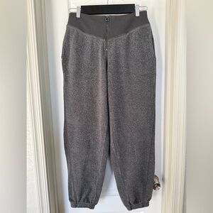NWOT Aerie Gray Sweatpants Size M